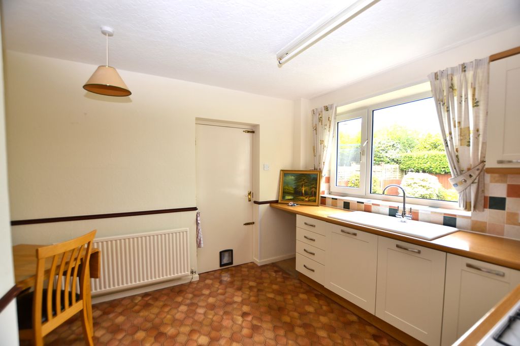 Manse Avenue Wrightington